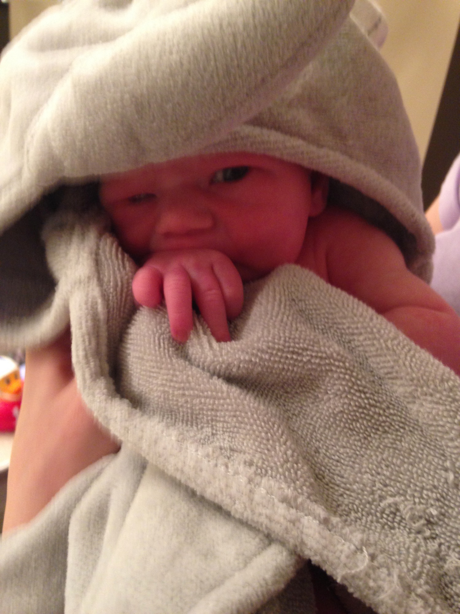 2014-08-27-first-bath-03 photo