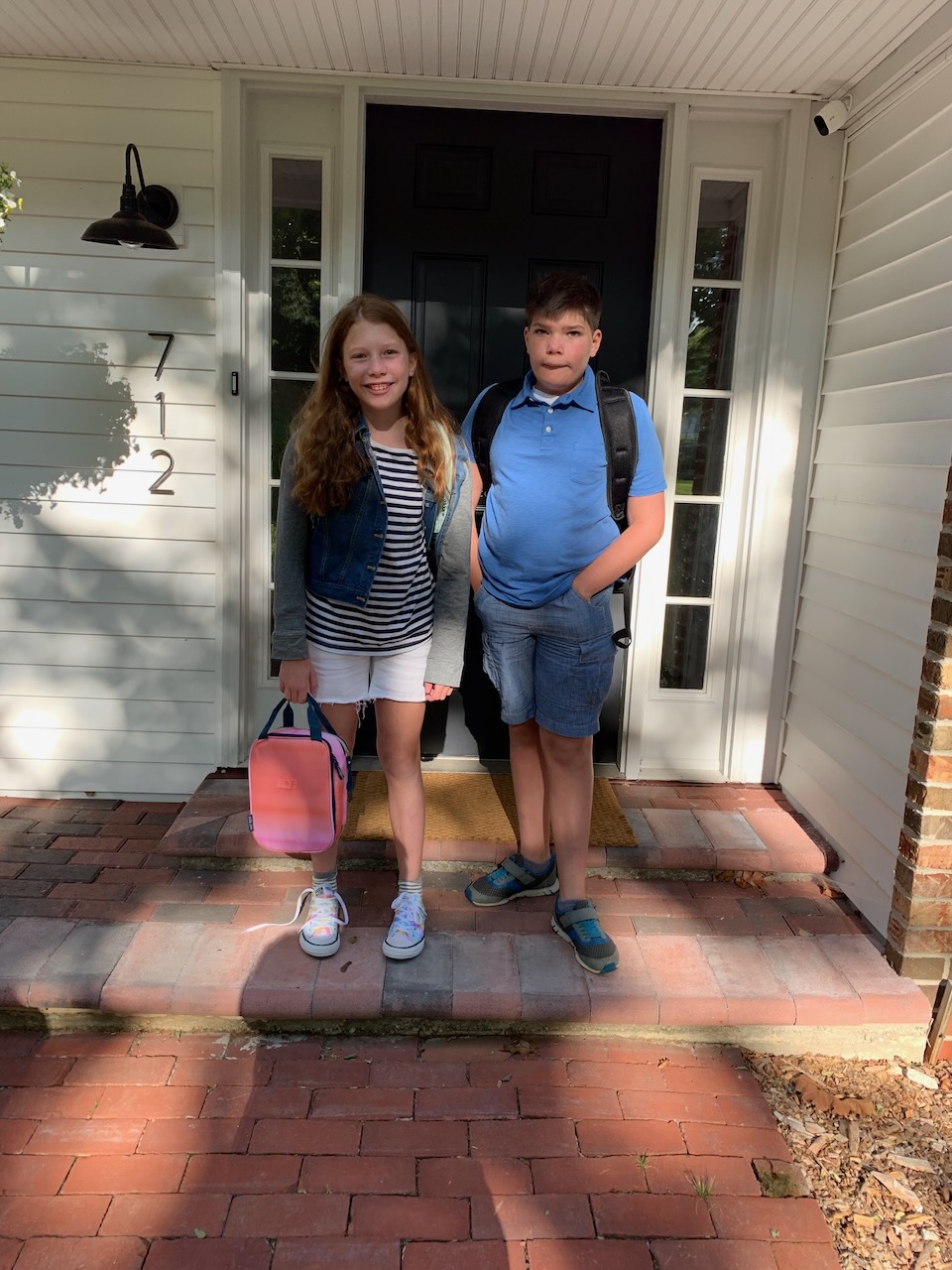 2019-08-26-first-day-new-school-02 photo