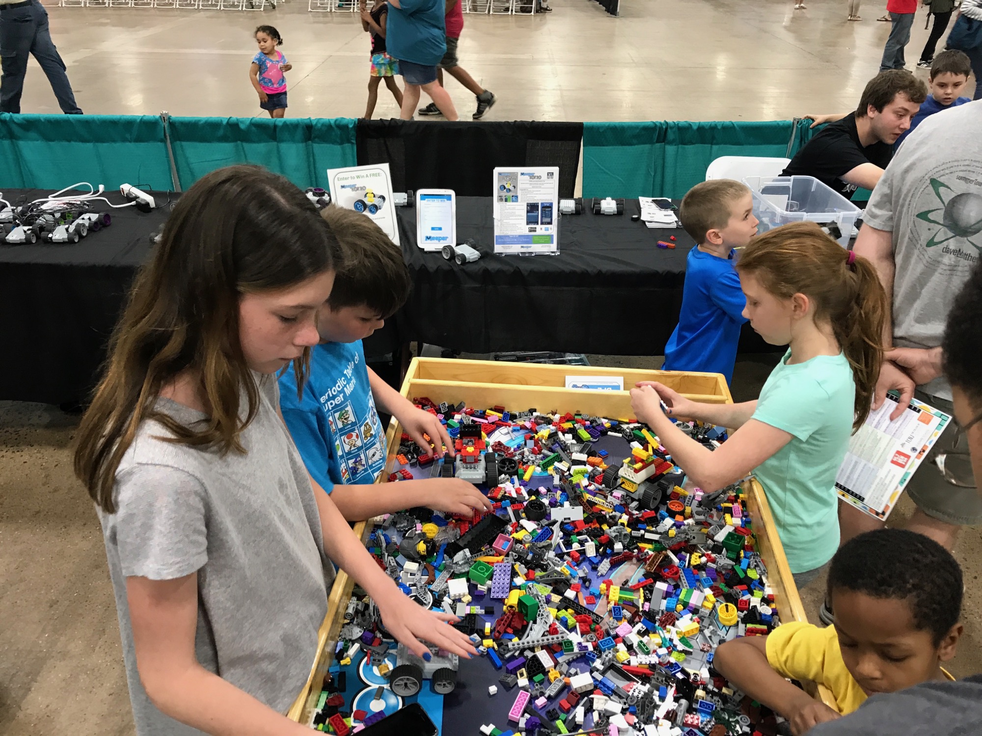 2017-06-10-stem-show-04 photo